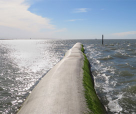 breakwater tubes