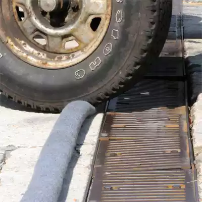 Drive Over Trench Drain Filter Boom