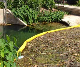 calm water boom barrier